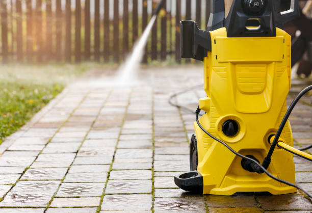 Best Sidewalk and Walkway Cleaning  in Gilroy, CA